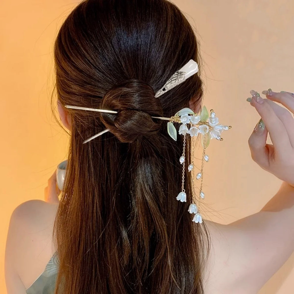 Floral Tassel Hairpin