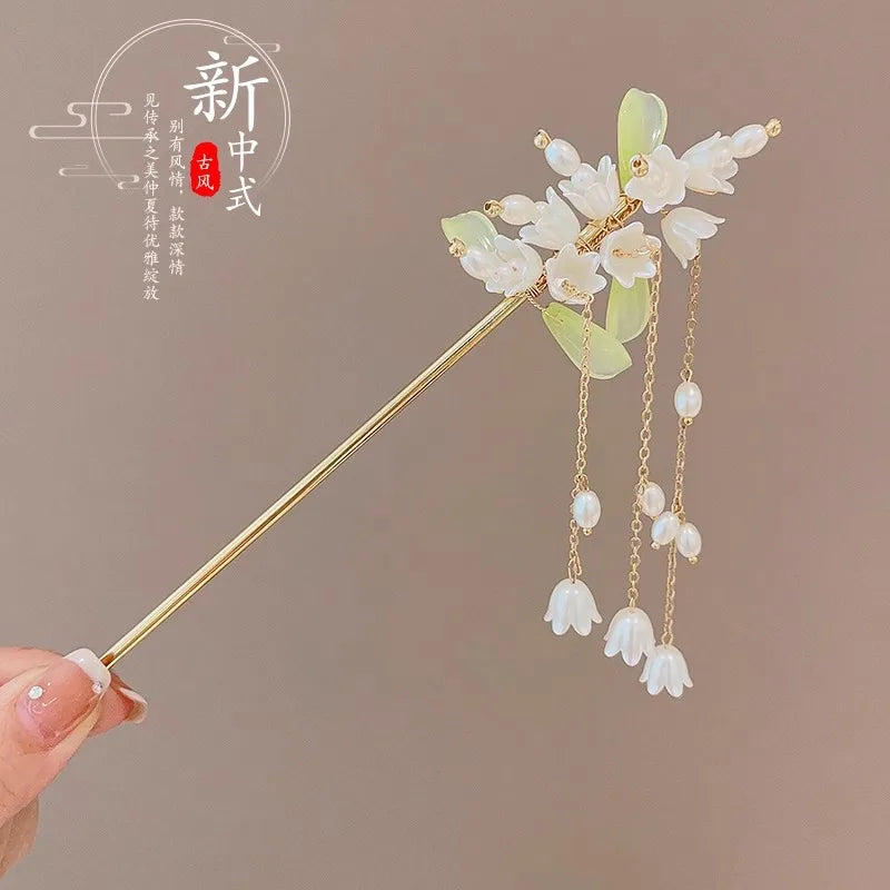 Floral Tassel Hairpin